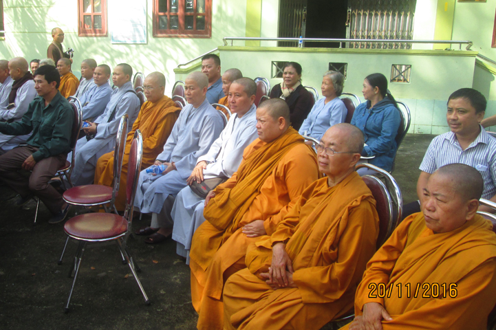 cuu-tro-mien-trung-2-47