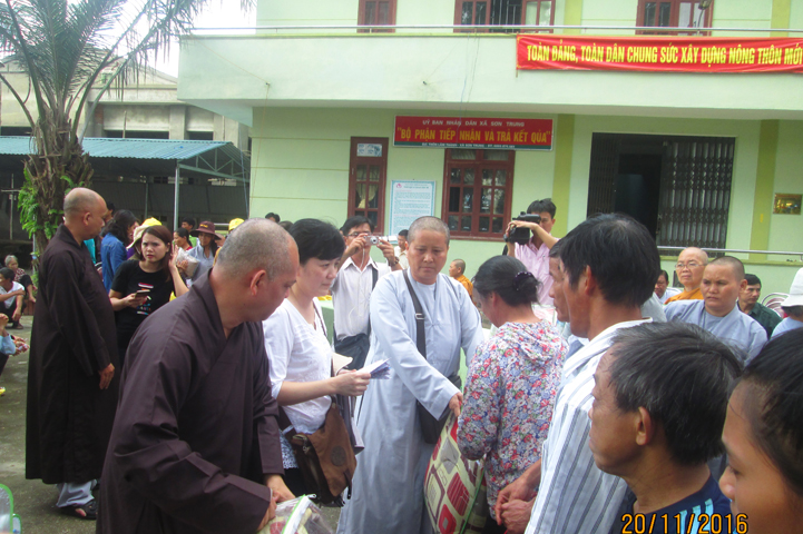 cuu-tro-mien-trung-2-58