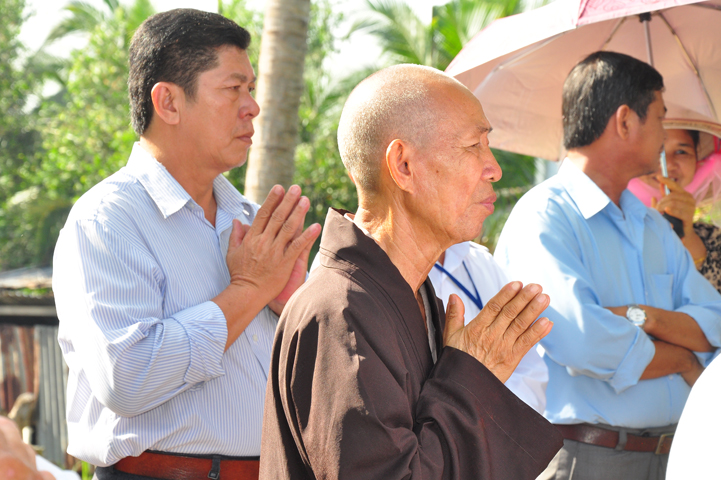 xay-dung-cau-tai-ben-luc-13