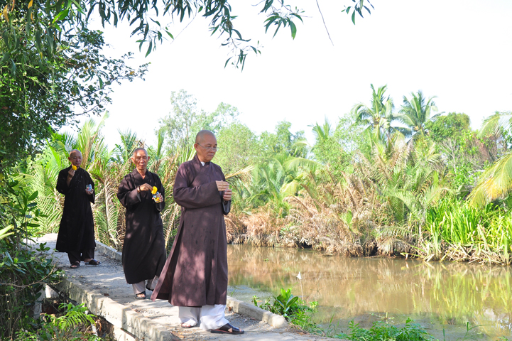 xay-dung-cau-tai-ben-luc-17