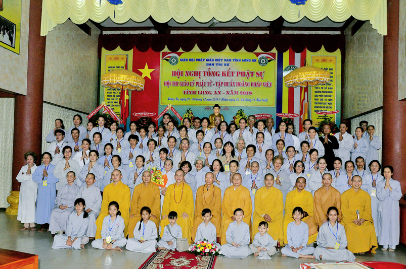 Long An: Lễ Bế mạc: Hội thi giáo lý & Tập huấn Hoằng pháp viên