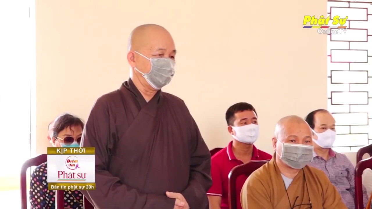 Phật giáo tỉnh Long An thăm, tặng quà chiến sĩ tuyến đầu phòng, chống dịch Covid 19