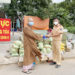 Đức Hoà: Chùa  Vạn Linh hỗ trợ quà cho các khu phong tỏa, cách ly dịch covid-19 