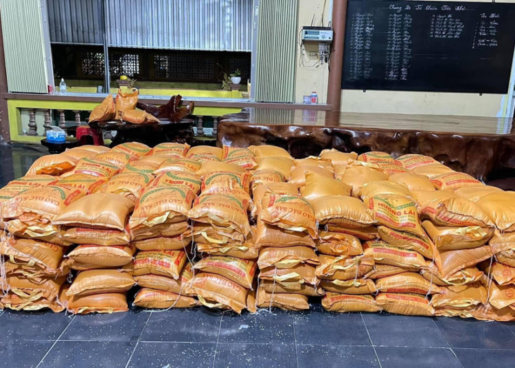 Cần Đước: Ban Trị sự GHPGVN huyện chung tay phòng chống đại dịch covid 19.