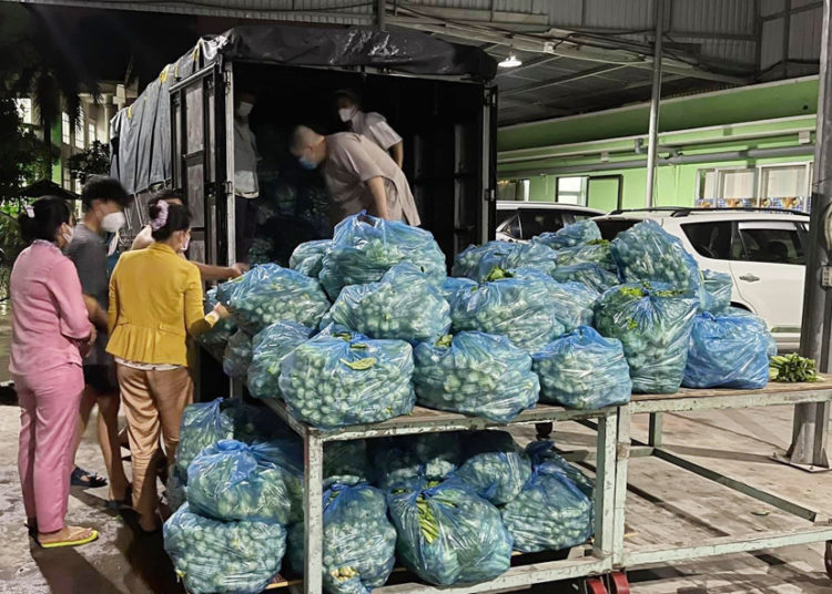 Cần Đước: Ban Trị sự GHPGVN huyện chung tay phòng chống đại dịch covid 19.