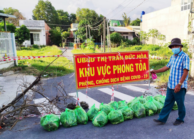 Cần Đước: Ban Trị sự GHPGVN huyện chung tay phòng chống đại dịch covid 19.