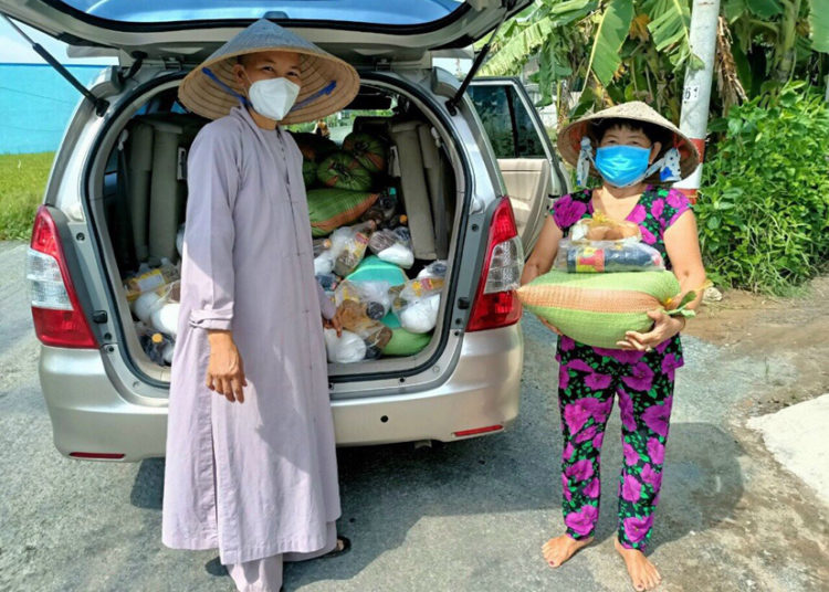 Cần Đước: Ban Trị sự GHPGVN huyện chung tay phòng chống đại dịch covid 19.