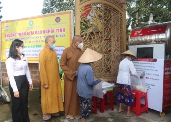 ATM gạo nghĩa tình tại chùa Pháp Minh trao tặng hơn 30 tấn gạo trong 10 ngày