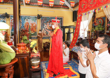 Cần Đước: Chùa Phật Quang tổ chức lễ cầu siêu nan nhân Covid-19