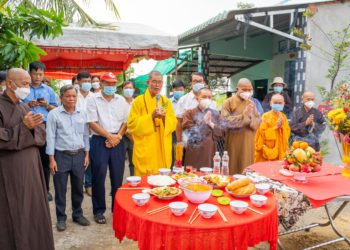 Đức Hòa: Lễ động thổ xây cầu Báo Ân (Thổ Định) tại thị trấn Hiệp Hòa