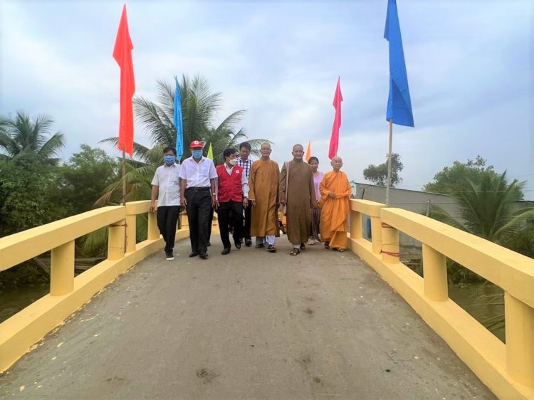 Đức Hòa: Lễ khánh thành cầu Báo Ân (Thổ Định)  tại thị trấn Hiệp Hòa chào mừng Đại lễ Phật đản PL 2566