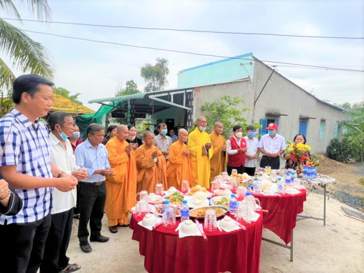 Đức Hòa: Lễ khánh thành cầu Báo Ân (Thổ Định)  tại thị trấn Hiệp Hòa chào mừng Đại lễ Phật đản PL 2566