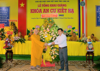 Ban Trị sự GHPGVN tỉnh Long An tổng khai giảng 12  trú xứ An cư kiết hạ PL 2566-DL 2022