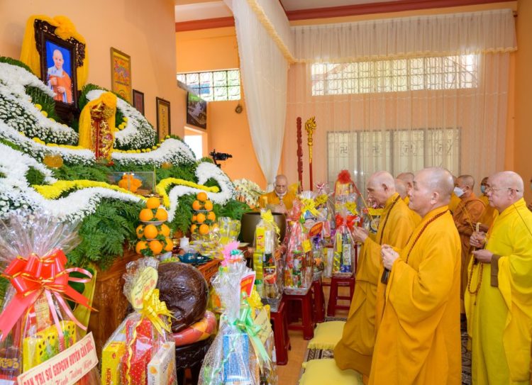 Cần Đước: Lễ Chung thất Ni trưởng Thích Nữ Như Vân