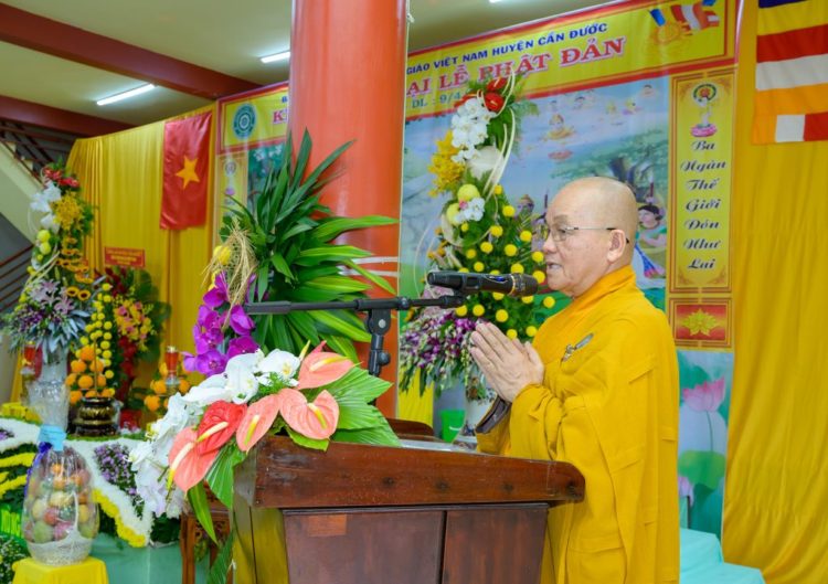 Cần Đước: Ban Trị sự Phật giáo huyện trang nghiêm tổ chức Đại lễ Phật đản Pl: 2566