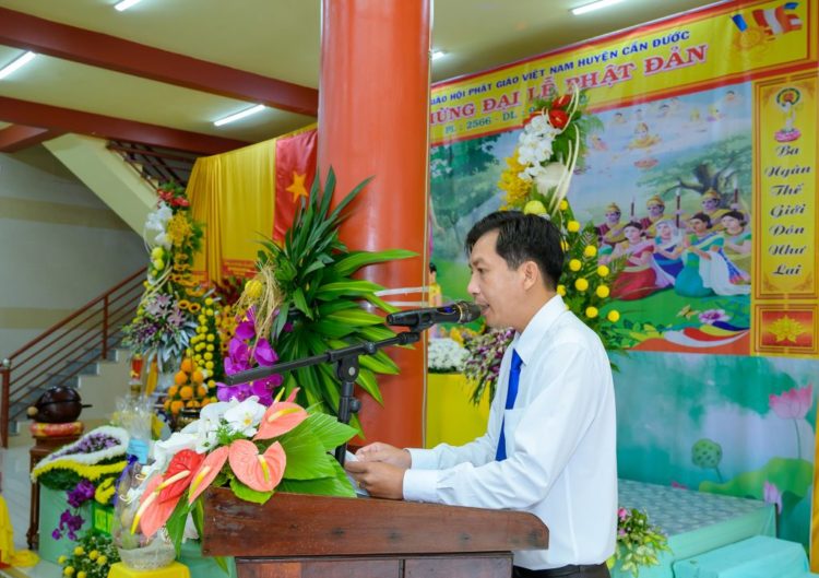 Cần Đước: Ban Trị sự Phật giáo huyện trang nghiêm tổ chức Đại lễ Phật đản Pl: 2566