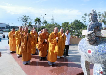 Viếng Nghĩa trang Liệt sĩ tỉnh – tưởng niệm công đức tiền nhân