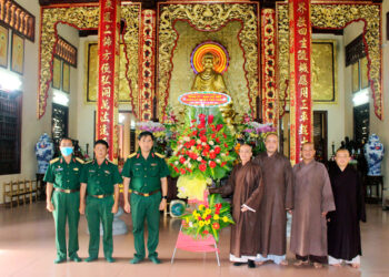 Thủ Thừa:Ban Chỉ Huy Quân Sự huyện thăm chúc Mừng Đại Lễ Vu Lan BTS huyện