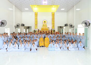 Thành lập Đạo tràng Bát Quan trai tại Điểm sinh hoạt tôn giáo tập trung Khánh Hưng