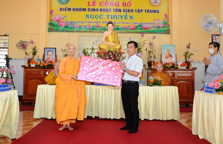 Ban Trị sự GHPGVN tỉnh Long An Công Bố Điểm Nhóm Tôn Giáo Tập Trung Ngọc Thuyền