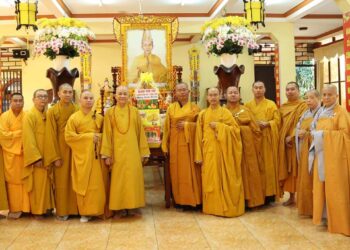 Ban Trị sự Phật giáo Thành phố Tân An chúc Tết đến 30 tự viện trên địa bàn