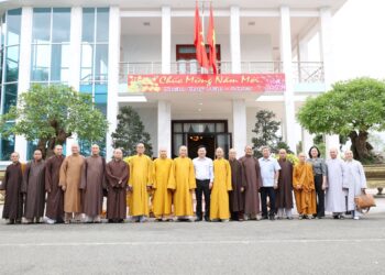 Ban Trị sự Giáo hội Phật giáo Việt Nam tỉnh Long An chúc tết Thường trực Tỉnh ủy, Ban Dân vận, Ban Tôn giáo tỉnh