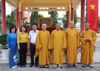 Phật giáo huyện Đức Hòa tổ chức Lễ Tưởng niệm Anh hùng Liệt sĩ nhân dịp xuân Quý Mão 2023