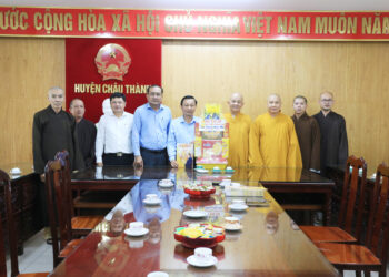 Ban Trị sự Giáo hội Phật giáo Việt Nam tỉnh chúc Tết huyện Châu Thành