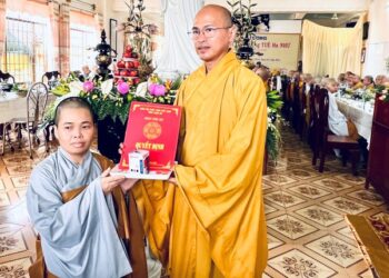Thủ Thừa: Lễ Đại tường Ni trưởng Thích nữ Tuệ Như, trao quyết định bổ nhiệm trụ trì chùa Vĩnh Phong