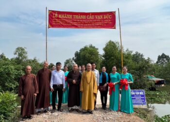 Bến Lức: Khánh thành hai cầu giao thông nông thôn tại xã Tân Hòa .