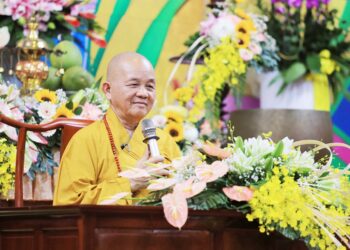 KỸ NĂNG LÃNH ĐẠO VÀ ĐIỀU HÀNH PHẬT SỰ