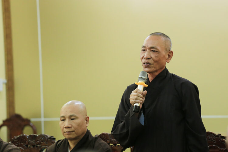 Long An: Ban Trị sự Tổ chức phiên họp lệ hằng tháng tổng kết và triển khai Phật sự mới