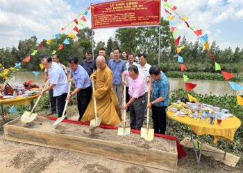 Kiến Tường: Lễ khởi công xây dựng Cầu Thiên Châu 04