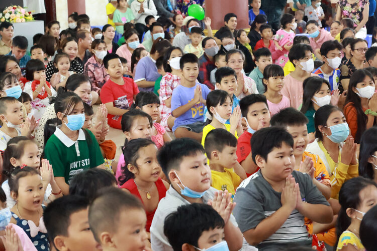 Long An: Chùa Thiên Châu tổ chức Đêm hội trăng rằm 2023