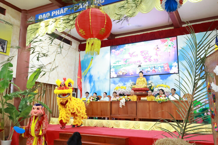 Long An: Chùa Thiên Châu tổ chức Đêm hội trăng rằm 2023