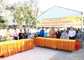 Đức Hoà: Chùa Tân Phước Tổ Chức Hội Chợ 0 Đồng “San Sẻ Yêu Thương”