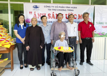 Thủ Thừa: Tổ đình Kim Cang hướng dẫn Cty Vĩnh Hoàn Mỗ Mắt BV Thanh Bình Đồng Tháp