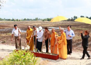 Đức Hòa: Lễ Khởi công xây dựng Cầu Rạch Gần 2, xã An Ninh Tây.