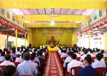 Phật giáo tỉnh Long An đón tiếp Lớp Tập huấn Tôn giáo