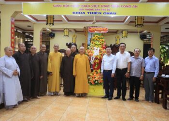 Lãnh đạo tỉnh Long An chúc mừng Đại lễ Phật Đản PL. 2568 – DL. 2024