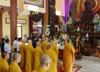 Chư Tôn đức Tăng Ni tỉnh Long An trang nghiêm tưởng niệm và tiễn biệt Tổng Bí thư Nguyễn Phú Trọng