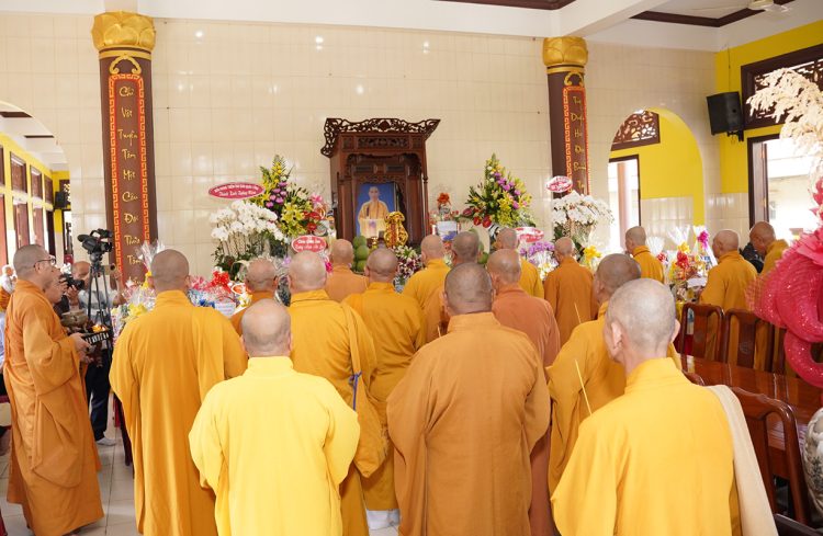 Long An Lễ Tưởng niệm lần thứ 18 Cố Thượng tọa Thích Tắc Tựu