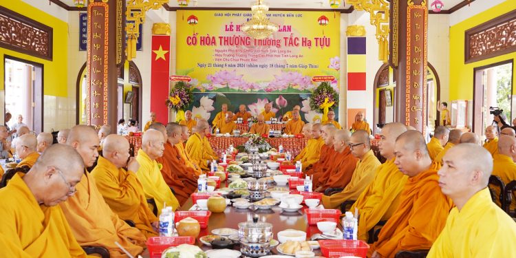 Long An Lễ Tưởng niệm lần thứ 18 Cố Thượng tọa Thích Tắc Tựu