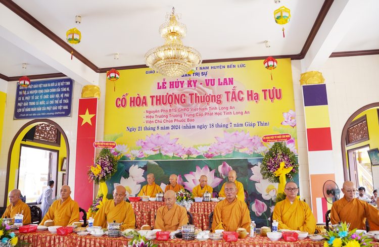 Long An Lễ Tưởng niệm lần thứ 18 Cố Thượng tọa Thích Tắc Tựu