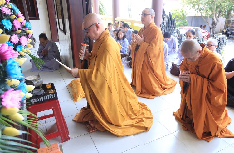 Long An Lễ Tưởng niệm lần thứ 18 Cố Thượng tọa Thích Tắc Tựu