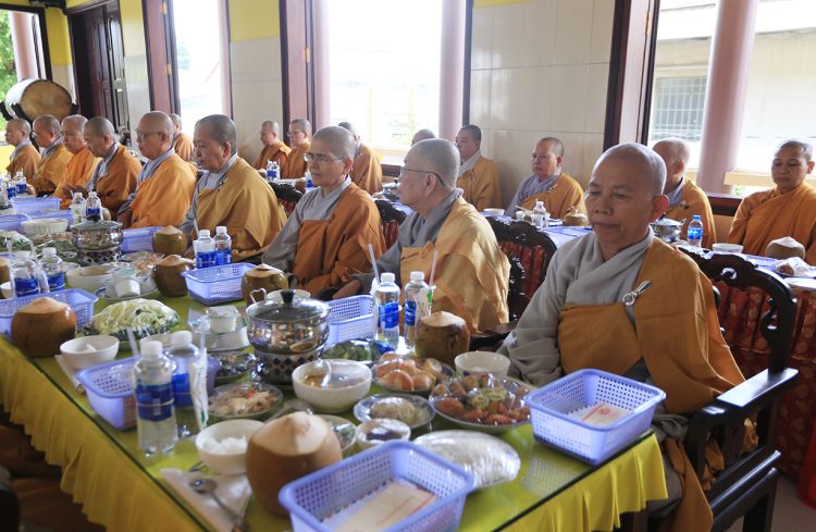 Long An Lễ Tưởng niệm lần thứ 18 Cố Thượng tọa Thích Tắc Tựu