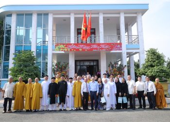 Các tổ chức tôn giáo, dân tộc thăm, chúc Tết Tỉnh ủy, HĐND, UBND, Ủy ban MTTQ Việt Nam tỉnh Long An