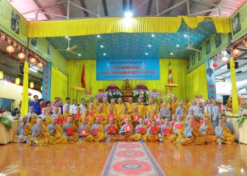 Lễ tốt nghiệp khóa VIII và khai giảng khóa IX Lớp Sơ cấp Phật học Long An