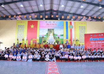 Đức Hòa: Khoá tu tuổi trẻ hướng về Đại lễ Phật Đản Vesak và Kỷ niệm 50 năm Giải phóng miền Nam, Thống nhất đất nước