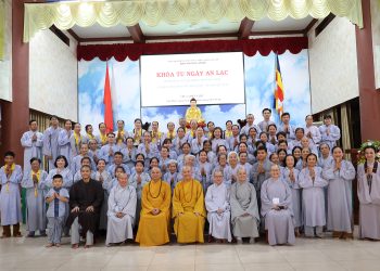 Khoá tu Ngày An Lạc mừng 50 năm Thống nhất đất nước và Đại lễ Phật đản Vesak 2025 tại chùa Thiên Châu